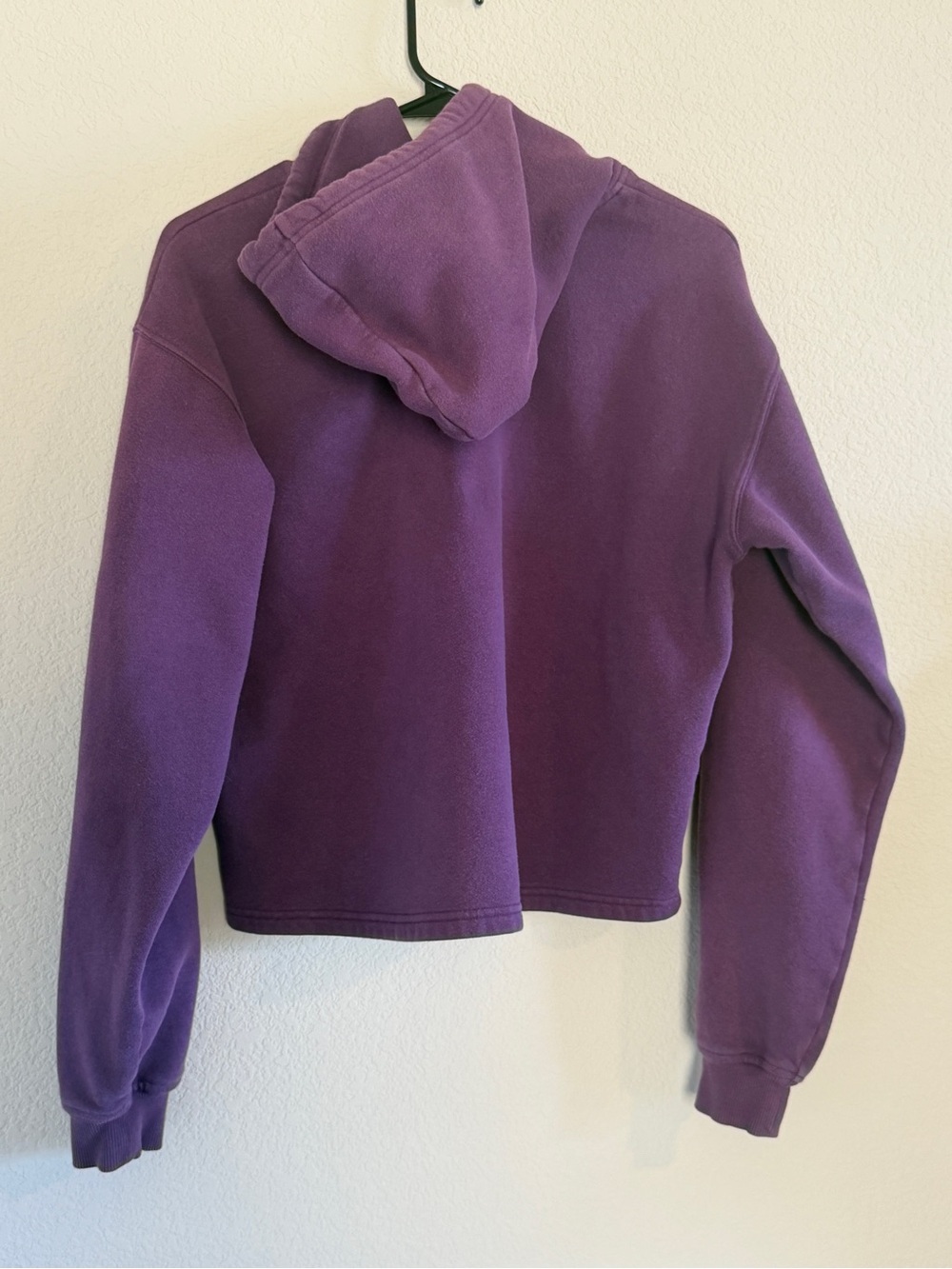 The North Face Evolution hi lo Purple Pullover Hoodie - Picture 3 of 4
